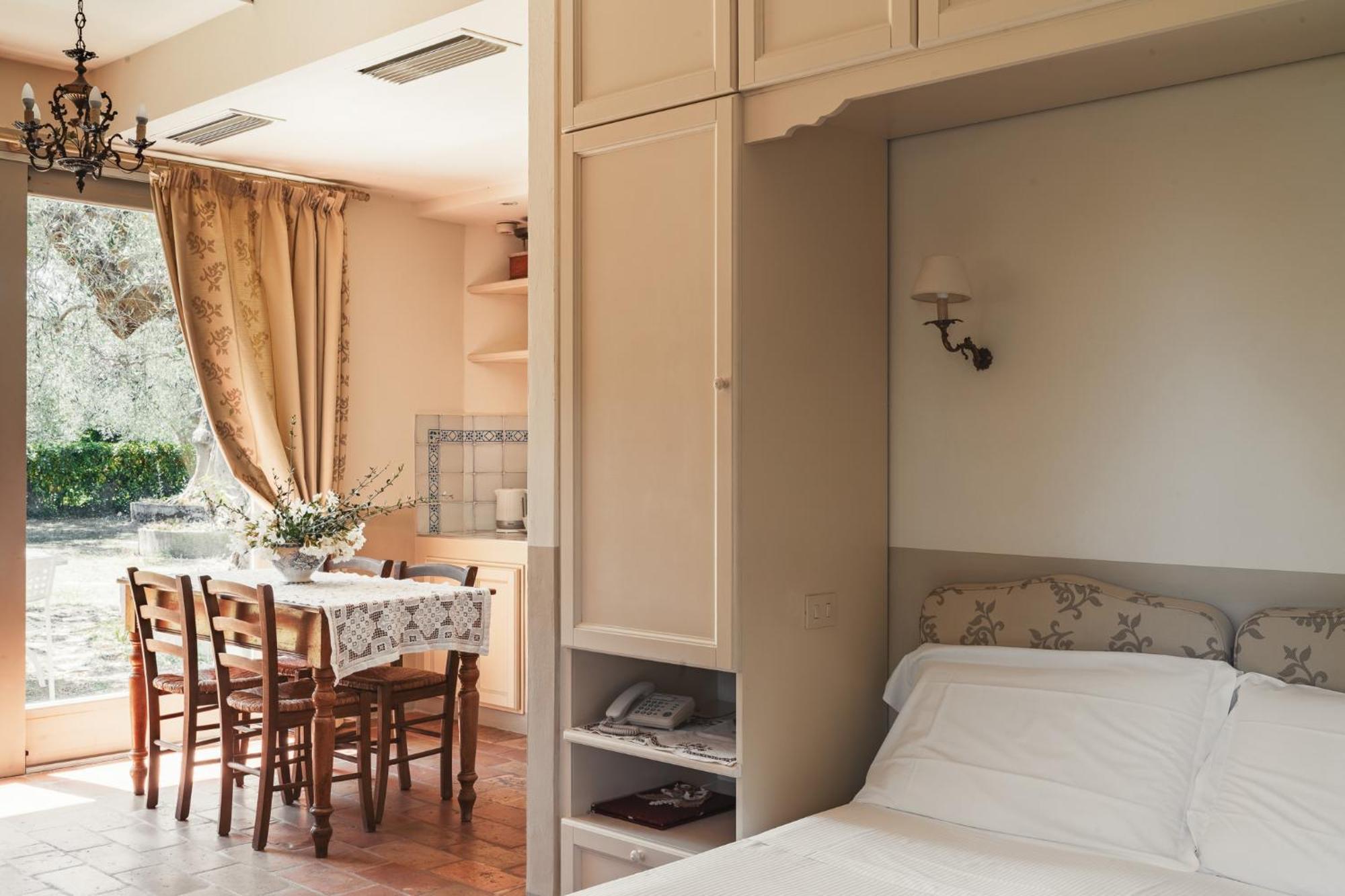 Il Pignocco Country House 산타 베네란다 객실 사진