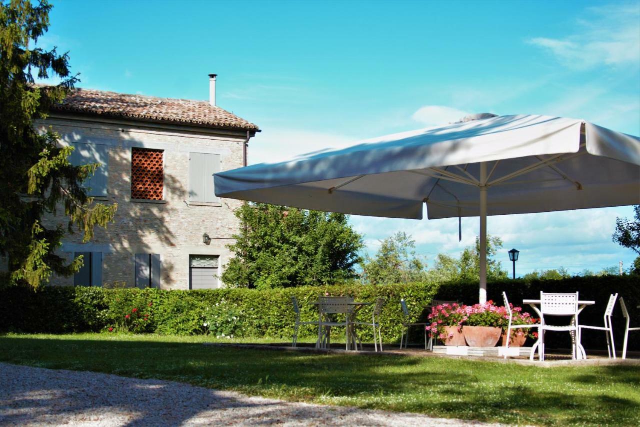 Il Pignocco Country House 산타 베네란다 외부 사진